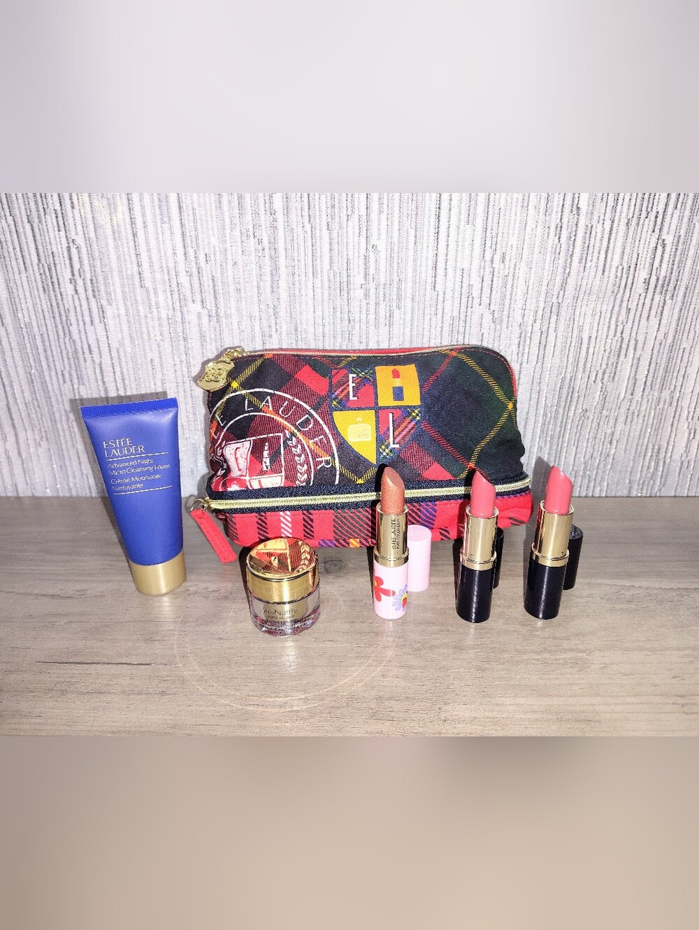 Estee Lauder Skincare & Lipstick Bundle - Picture 2 of 3